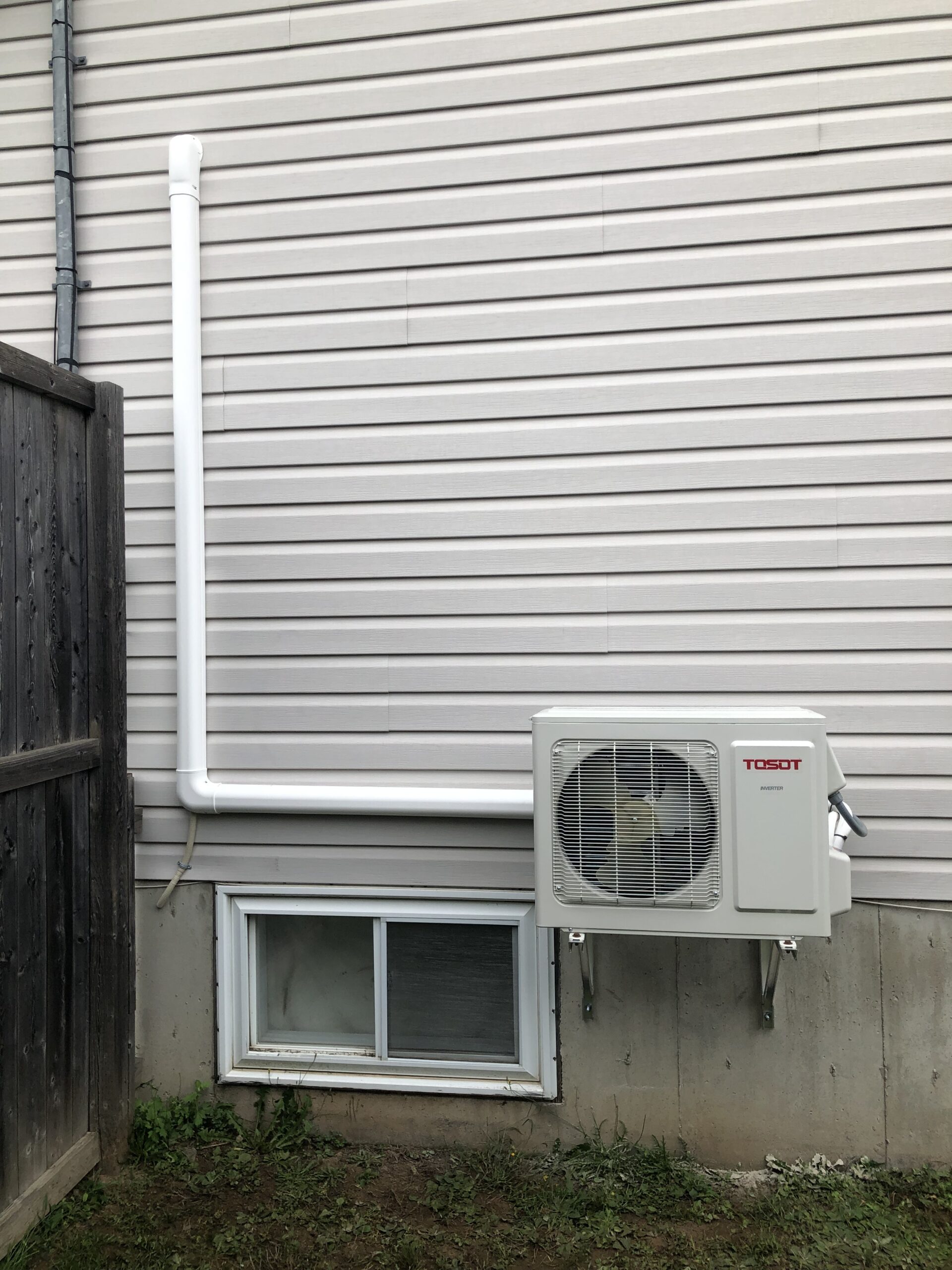 F/N HVAC Installed Mini Split Heat Pump Exterior Units
